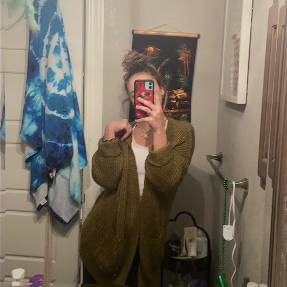 super cute green cover up - Picture 1 of 3